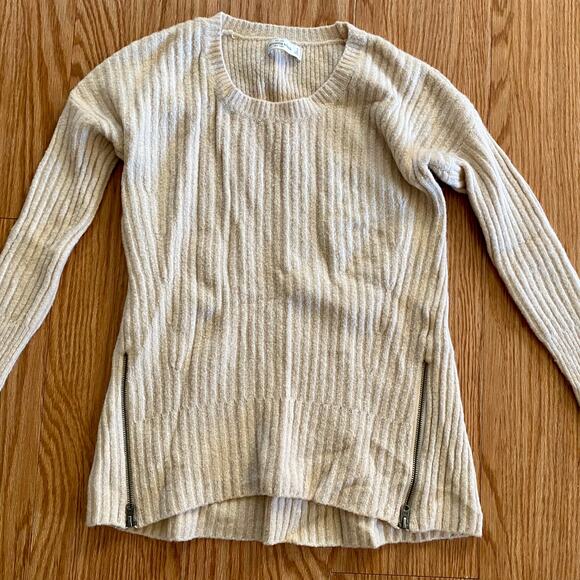 Abercrombie & Fitch Wool Tan Scoop Neck Sweater Top Womens Small - Picture 3 of 14
